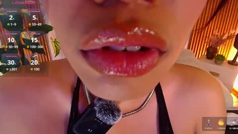 CHAARLOTTEE online show from May 1, 10:02 pm