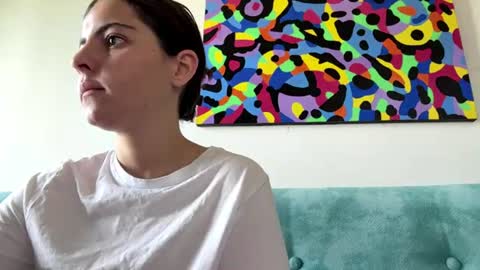 Nini online show from June 17, 8:04 am