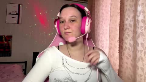 Emily online show from March 17, 6:06 am