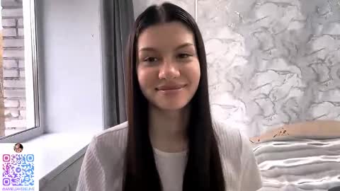 Snapshot of chanel_no_5 chatting on September 27, 7:48 am Amelia online show from September 27, 7:48 am