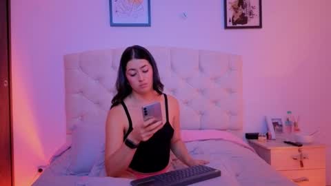 Chanell online show from October 10, 10:36 pm