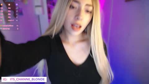 channel_blonde_a online show from October 20, 5:21 am