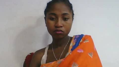 chantale483461 online show from June 16, 5:52 am