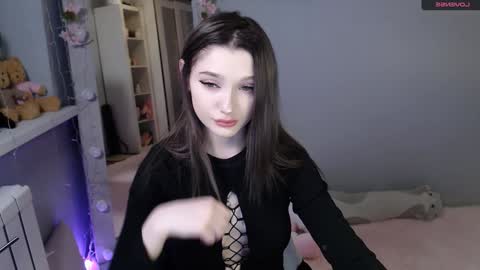 Hi guys Welcome to my room online show from December 7, 2:46 pm