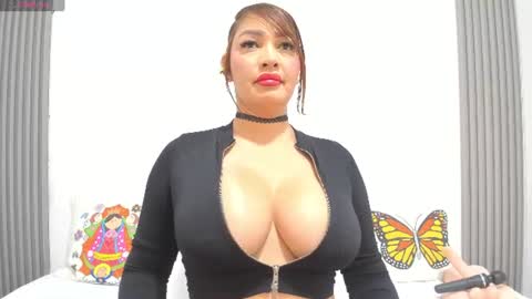 Charlize online show from June 15, 9:37 pm