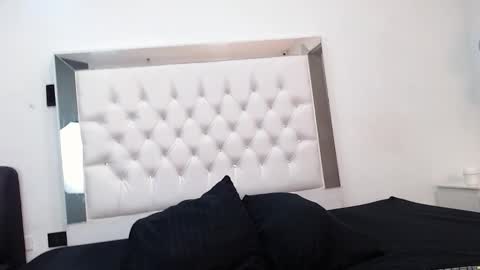 charlot_imp online show from January 17, 11:40 am