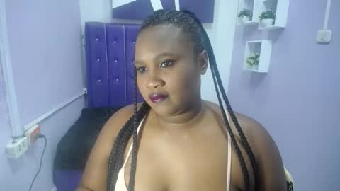 Snapshot of charlot_miel chatting on October 10, 7:57 am charlot_miel online show from October 10, 7:57 am