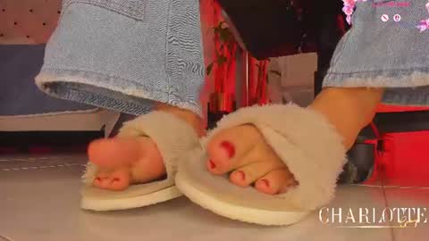 charlotte  grey online show from June 13, 8:39 pm