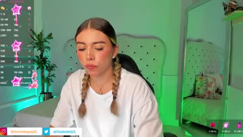 Snapshot of charlotte__grey chatting on December 23, 8:03 pm charlotte grey online show from December 23, 8:03 pm