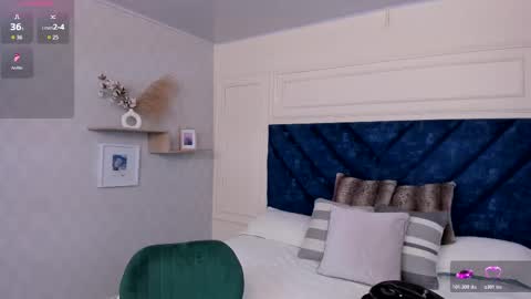 Charlotte Mayers online show from October 20, 11:24 am