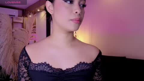 Charlote online show from July 2, 3:34 am