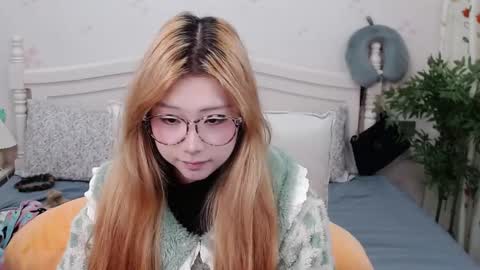 Charlotte online show from November 22, 2:09 pm