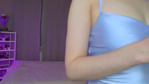 Kaylee online show from October 11, 3:59 pm