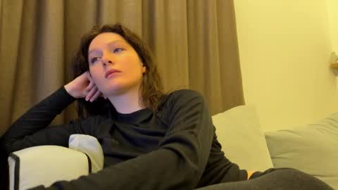 katie online show from February 13, 4:19 pm