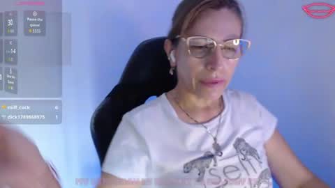 CHAYLA VICTORIA RUIZ  online show from July 4, 3:30 pm