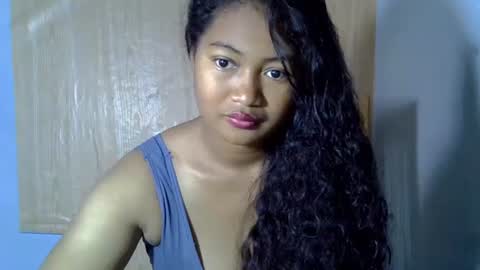 Snapshot of chechick_sahu chatting on September 17, 6:55 am Angel online show from September 17, 6:55 am