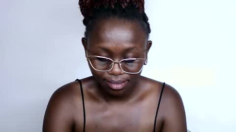 cheeky_charms online show from September 22, 3:27 am