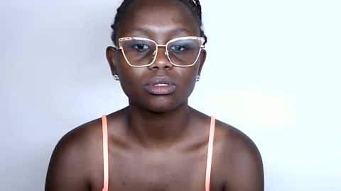 cheeky_charms online show from September 17, 3:04 am