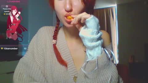 Snapshot of cherrrylips666000 chatting on October 4, 8:53 am ur cherry online show from October 4, 8:53 am