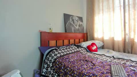 cherry_falls online show from November 22, 5:43 am