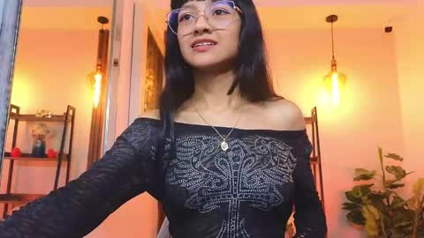 Sery online show from April 18, 7:07 pm