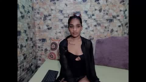 leah is the name online show from April 3, 3:32 pm