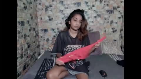leah is the name online show from May 6, 4:38 am