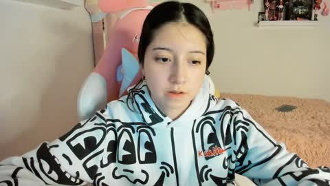Snapshot of cherrymafer666 chatting on January 15, 4:25 am cherrycute666 online show from January 15, 4:25 am