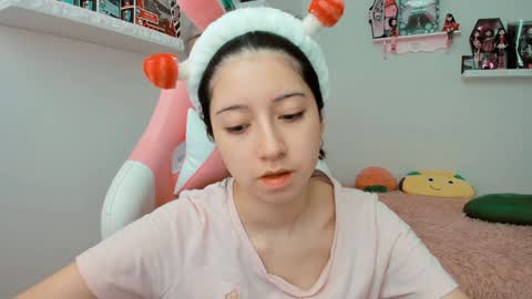 Snapshot of cherrymafer666 chatting on January 10, 6:06 pm cherrycute666 online show from January 10, 6:06 pm