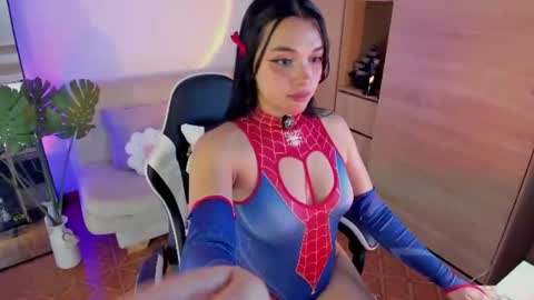 Mely online show from August 4, 11:27 am