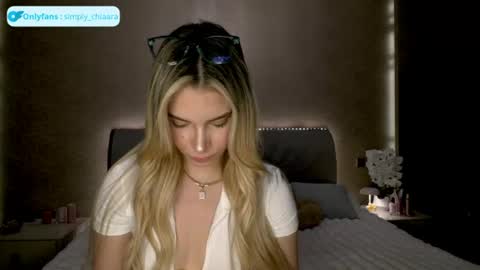 Chiara online show from June 27, 7:31 pm