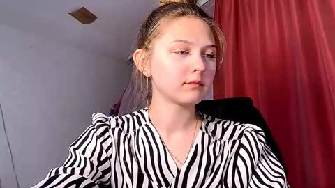 Sasha online show from September 12, 2:35 pm