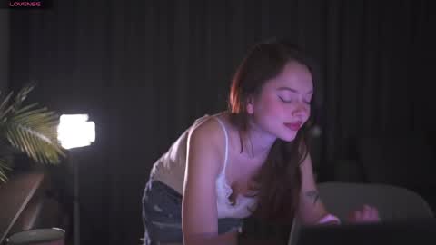 chillwithstacy online show from April 28, 9:29 pm