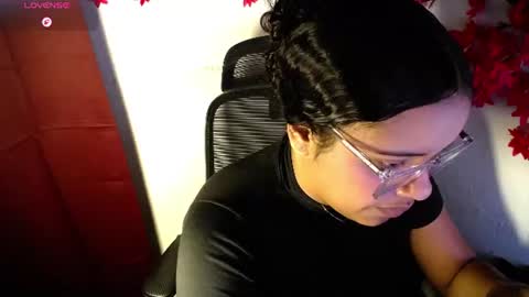 chleo_rosse online show from July 28, 7:39 pm