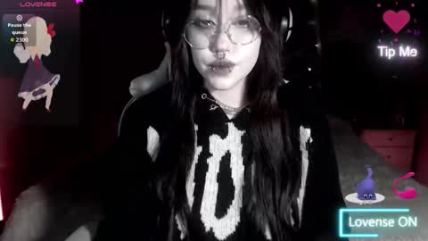 chloe_crystall_killer online show from November 8, 5:01 am