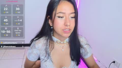 chloe_desire11 online show from May 30, 9:51 am