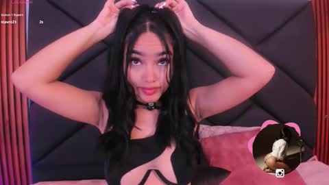 Snapshot of chloe_morgans chatting on October 4, 11:49 am chloe online show from October 4, 11:49 am