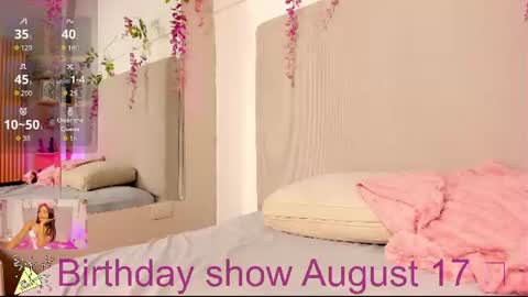 chloe_peach_ online show from July 17, 4:11 pm