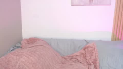 chloe_peach_ online show from May 2, 1:36 pm