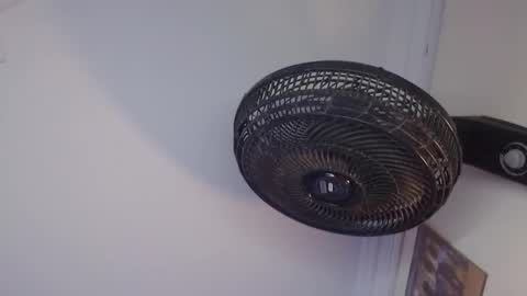 chloe_prg online show from March 7, 1:07 pm