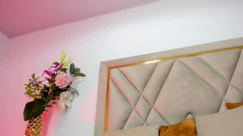 chloe_wilson7 online show from January 17, 2:08 am