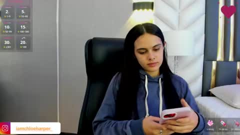  Chloe Harper  online show from July 2, 11:49 am