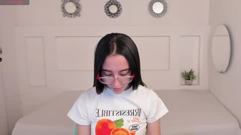 chloehil2 online show from January 30, 8:42 pm