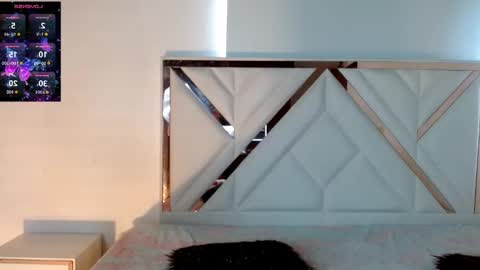 Chloe online show from February 24, 1:08 pm