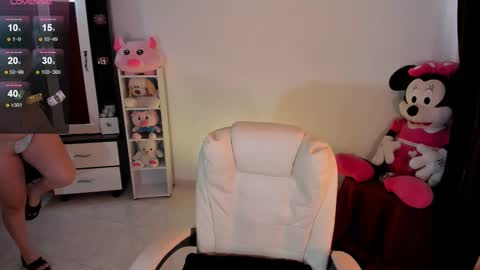 Chloee online show from February 12, 9:11 pm