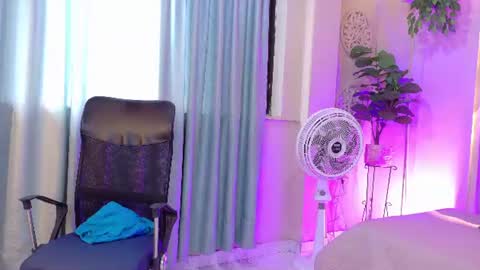 Chloe rosse online show from June 14, 1:11 pm