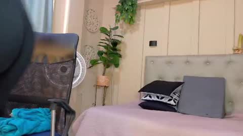 Chloe rosse online show from July 19, 1:02 pm