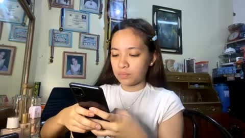 Angel online show from April 25, 2:36 am