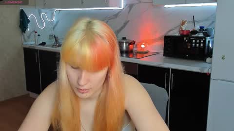 choco_meowx online show from November 25, 9:33 am