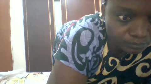 chocobabe002 online show from May 2, 4:27 am